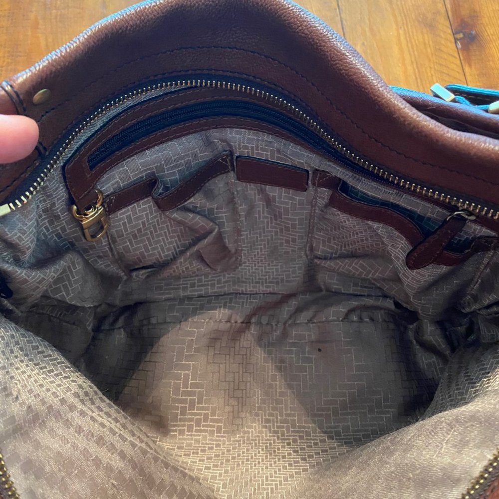 Cole Haan medium size hobo bag- chestnut brown leather and gold metal trim - Picture 7 of 7